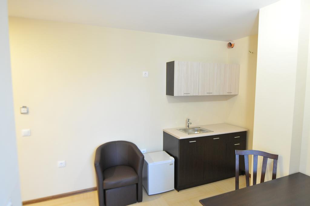 Diva Hotel Благоэвгард Номер фото